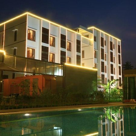 Mayapuri Amira Kumbakonam Exterior photo