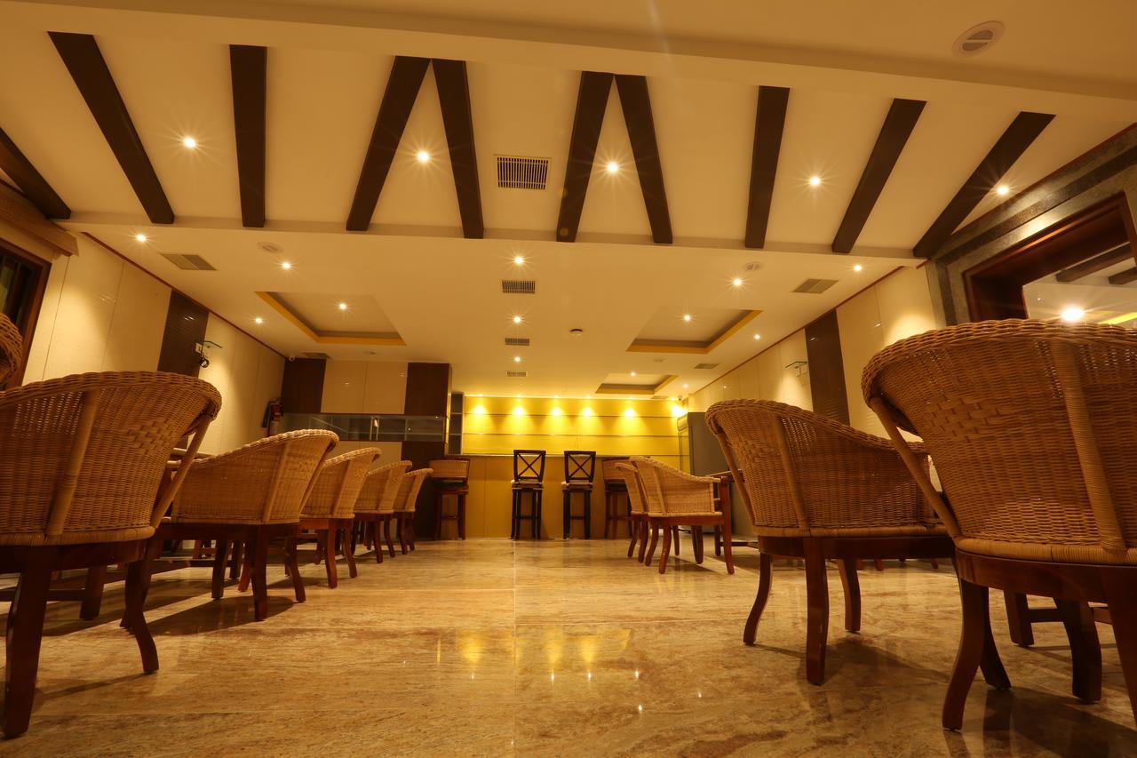 Mayapuri Amira Kumbakonam Exterior photo