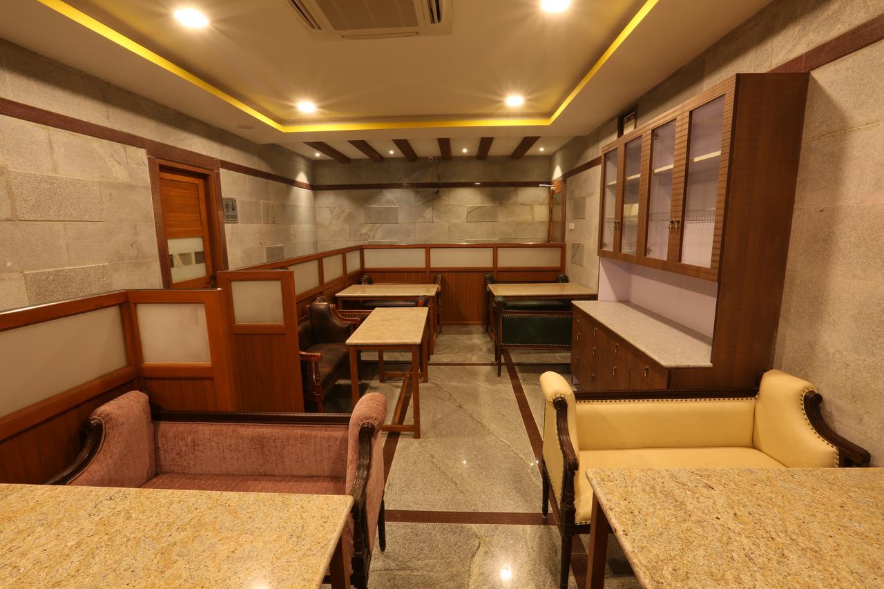 Mayapuri Amira Kumbakonam Exterior photo