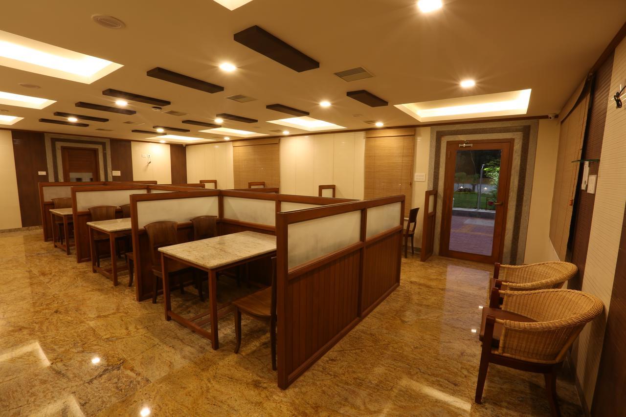 Mayapuri Amira Kumbakonam Exterior photo