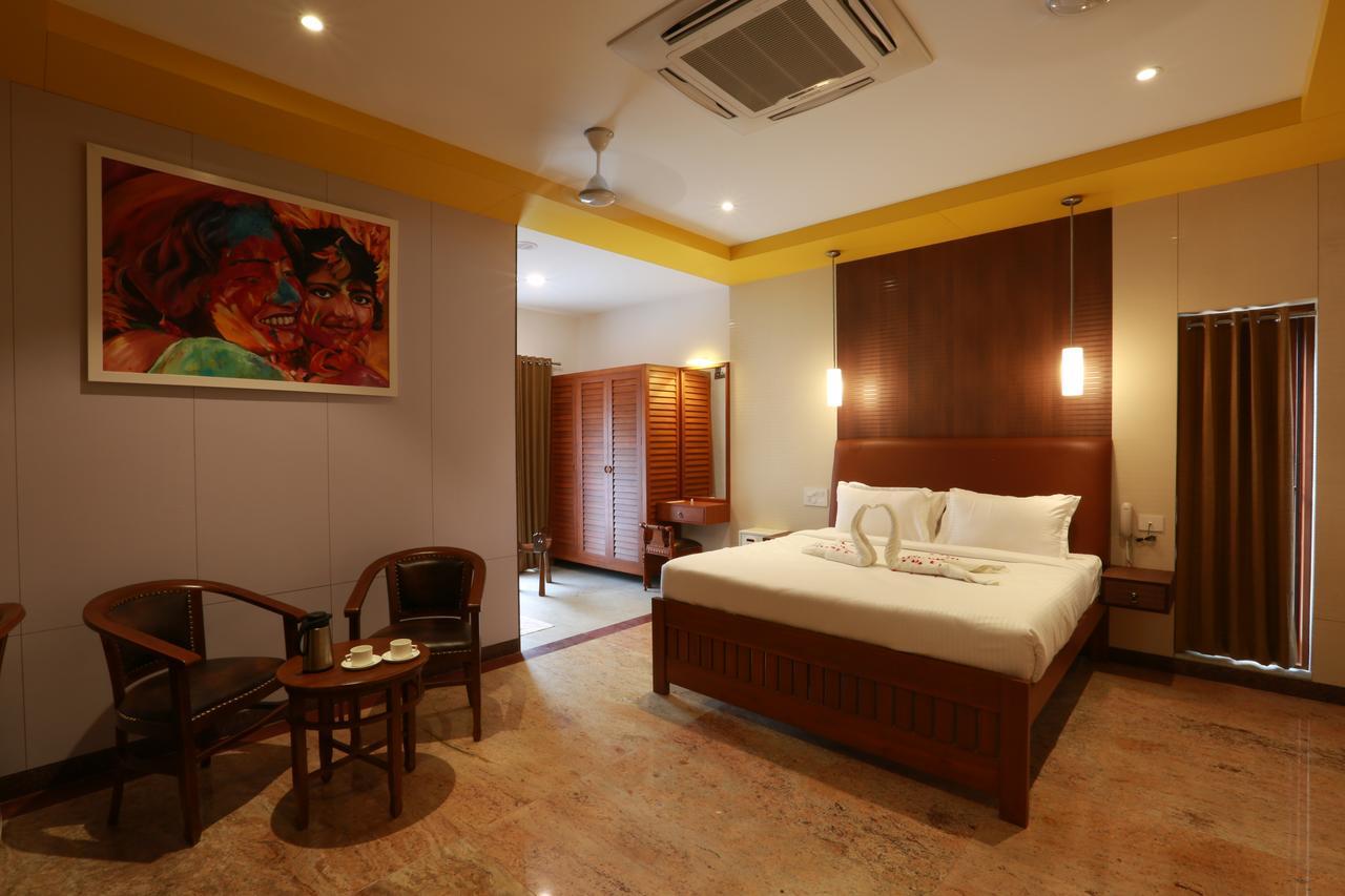 Mayapuri Amira Kumbakonam Exterior photo